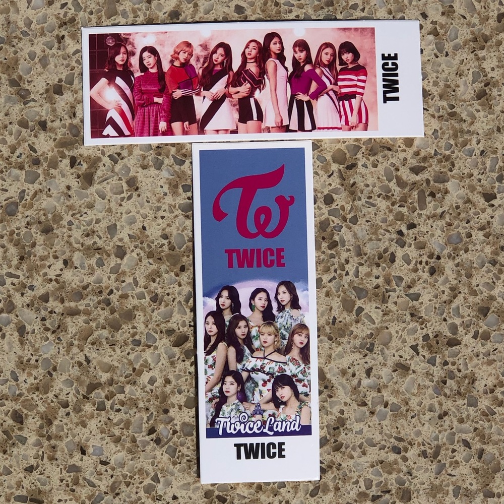 🧡TWICE Bookmarks💗 - Picture 4 of 4